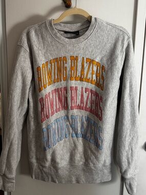 ROWING BLAZERS Gray Logo Graphic Crewneck Sweatshirt